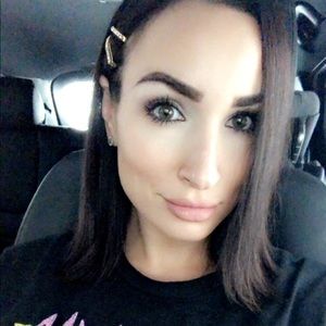 Meet your Posher, Meaghan